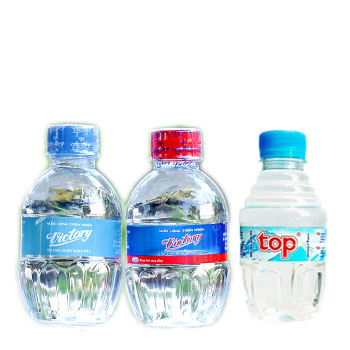 Nước suối chai nhỏ giá rẻ Top 230ml, Victory 250ml giao hàng nhanh